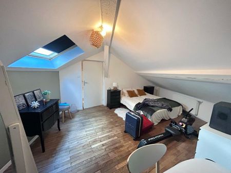 Location Appartement 99m² ROANNE 42300 - Photo 5