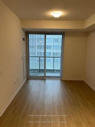 50 Dunfield Avenue S #913 - Photo 1