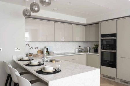 A stunning brand new two-bedroom apartment in the newly built Chimes development situated in the heart of Westminster. - Photo 3