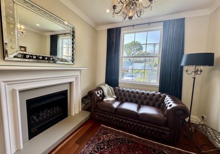 Historic charm meets modern comfort in the heart of Thorndon - Photo 5