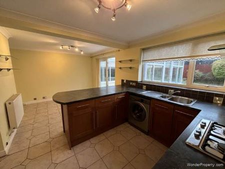 3 bedroom property to rent in Prescot - Photo 2