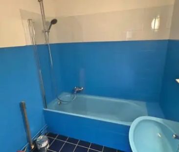 APPARTEMENT 1 CHAMBRE AVEC TERRASSE ET CAVE A LOUER - Photo 1