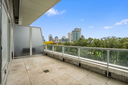 For Lease - 11 Ordnance Street Unit# 319, Toronto, Ontario - Photo 5