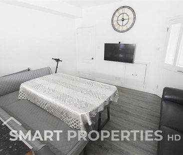 Thornleigh Road, Huddersfield - Photo 1