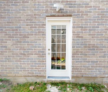 For Lease - 3252 Meadowgate Boulevard Unit# Lower, London South, On... - Photo 3