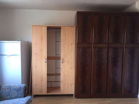 Room in a Shared Flat, Lisselton House, NW4 - Photo 2