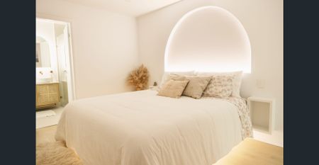 Stunning Botanic Beauty – Your Peaceful Picton Retreat Awaits! - Photo 5