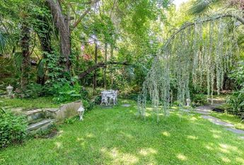 Majadahonda, Community of Madrid 28221