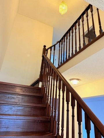 For Lease - 770 Ashprior Avenue, Mississauga, Ontario - Photo 4