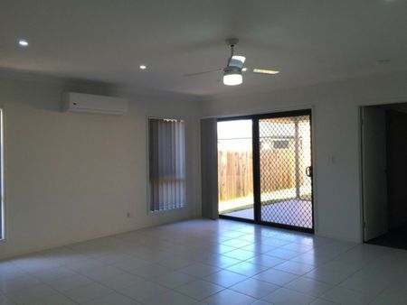 Spacious 4 bedroom family home - Photo 2