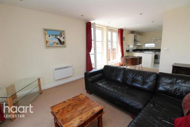 2 bedroom apartment to rent - Photo 1