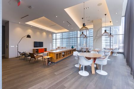 For Lease - 10 York Street Unit# 4913, Toronto, Ontario - Photo 4