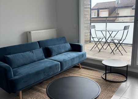 Appartement à louer - Photo 2