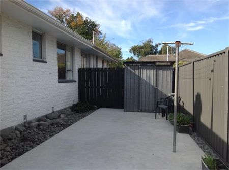 3/34 Bristol Street , St Albans, Christchurch City - Affordable Two Bedroom Unit with Off Street Parking - Photo 3