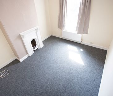 2 Bed Terraced House, Laxey Road, B16 - Photo 6