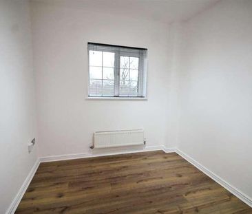 Castle Lodge Square, LS26 - Photo 5