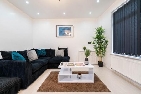 3 bedroom house to rent - Photo 3