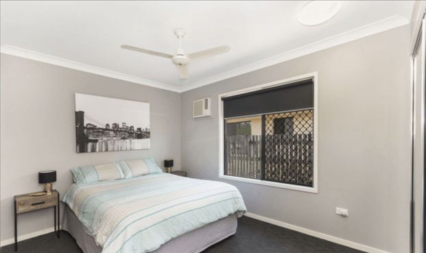 Exceptional Family Home in the Heart of North-Shore Living - Photo 1