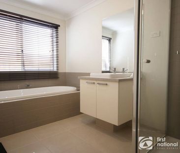 MODERN FAMILY HOME - Photo 6