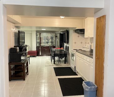 For Lease - 356 Nahani Way Unit# BASEMENT, Mississauga, Ontario - Photo 5