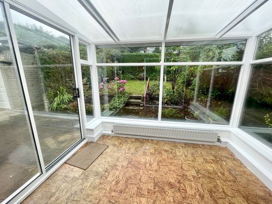 29 Warren Rise, S18 - Photo 1