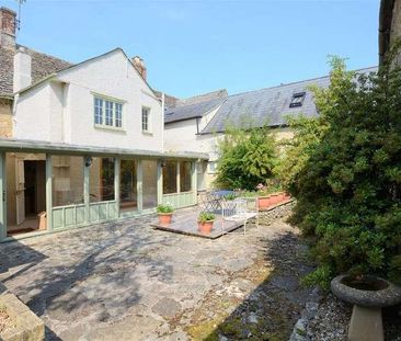 High Street, Lechlade, GL7 - Photo 1