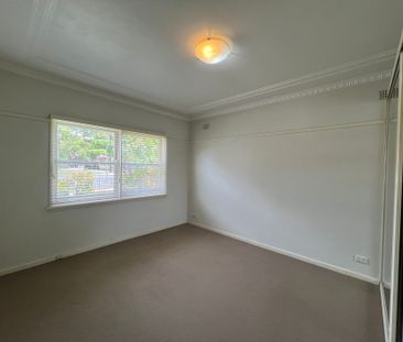 Just Listed - Cosy home, Handy location - Photo 6