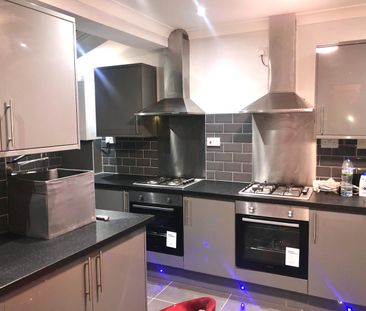 6 Bed Terraced House, Junction Road, RG1 - Photo 5