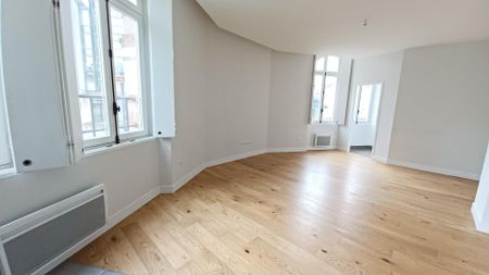 location Appartement T2 DE 38.37m² À MELUN - Photo 4