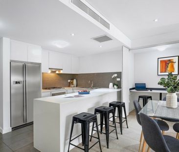 Stylish Haven in Secure Boutique Complex - Photo 3