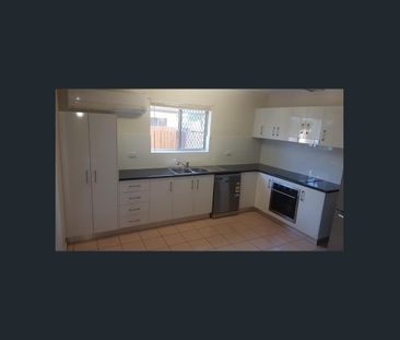 4/22 Macdonald Street, South Mackay, Qld 4740 - Photo 4