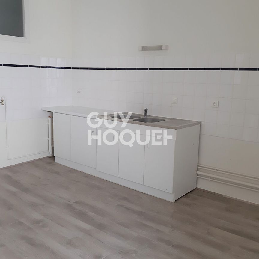 Appartement Aubenas 3 pièce(s) de 80m² - Photo 1