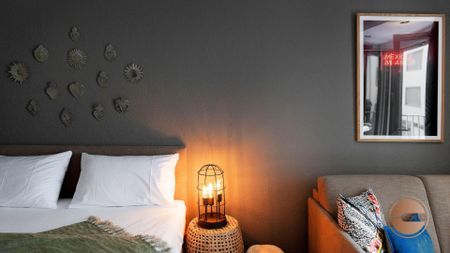 SENIOR STUDIO BALCON APPART’HÔTEL - STUDIO MEUBLÉ DE HAUTE QUALITÉ AVEC BALCON - Foto 5