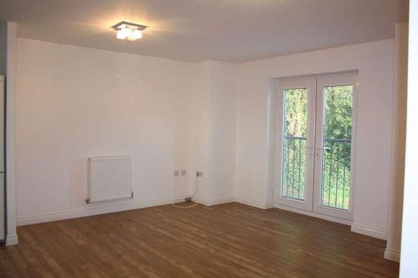 Normandy Drive, Yate, BS37 - Photo 1