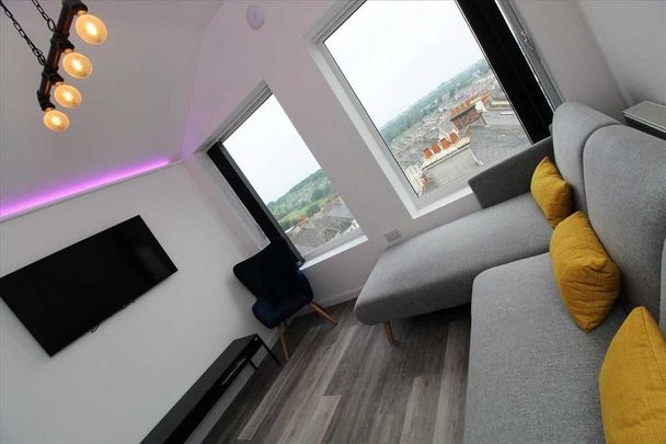 4 bedroom house share to rent - Photo 1