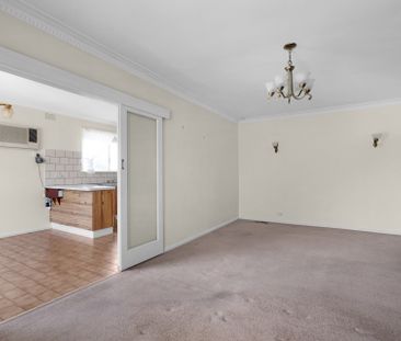 Thinking of selling? Contact our agent - Photo 1