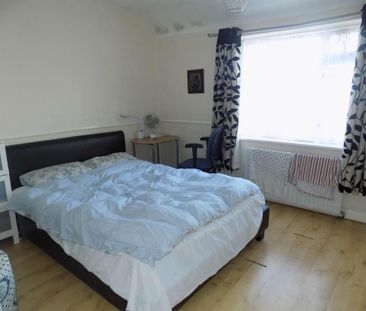 2 bedroom house to rent - Photo 3