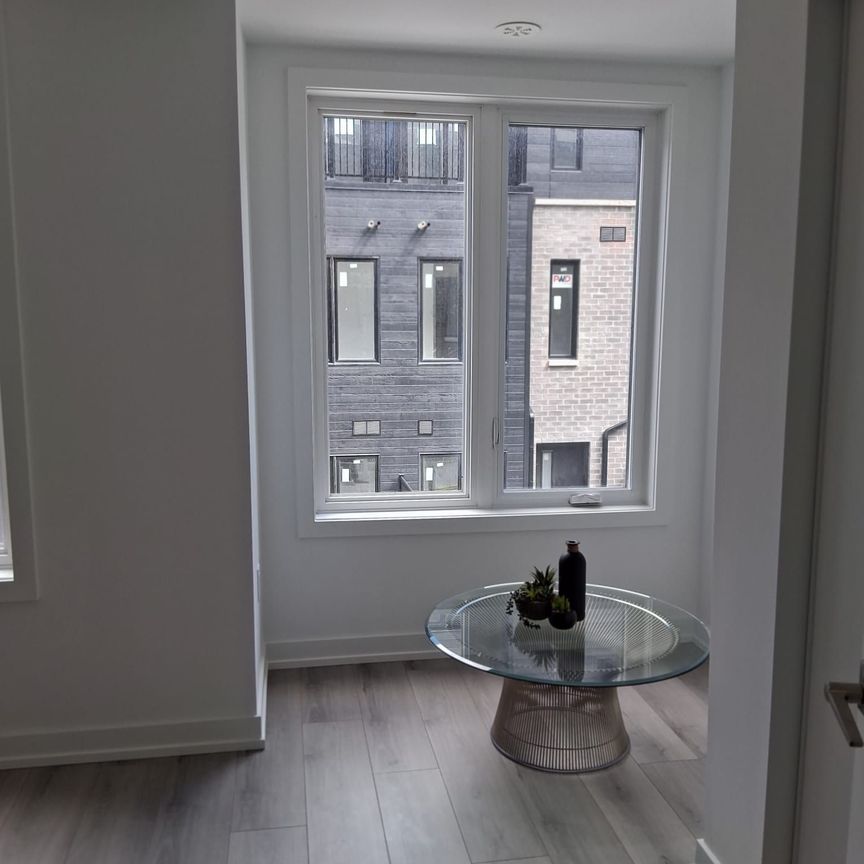 For Lease - 3069 Pharmacy Avenue Unit# 15, Toronto, Ontario - Photo 1