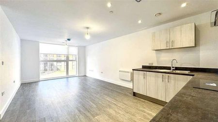 John Gregory Court, Sherriff's Street, Worcester, Worcestershire, WR4 - Photo 4