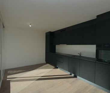 NEW 2.5-ROOM APARTMENTS ON THE 3RD FLOOR IN SIERRE - Foto 4