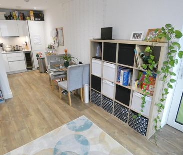 1 bedroom apartment to rent - Photo 2