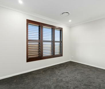 Exceptional Family Home - Photo 5