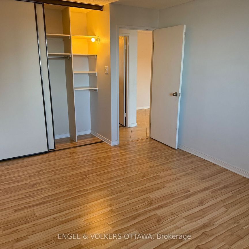 For Lease - 1081 Ambleside Drive Unit# 2209, Woodroffe, Ontario - Photo 1