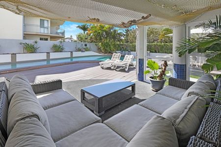 Buddina Resort style living - Photo 4