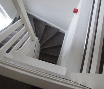 13A High Street, - Photo 2