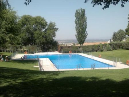 Planta baja de alquiler en Calle de Galicia, 19, Ciudad Jardín Valderrey - Photo 5