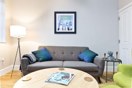 4 bedroom house to rent - Photo 3