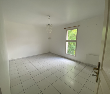 Location Appartement 3 pièces 84m² - Photo 5