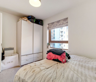 Cam Road, London, E15 - Photo 6