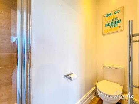 Studio to rent - Photo 5